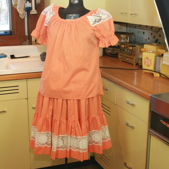 Rockmount Ranch Wear Dresses & Skirts - Vintage Square Dancing Skirt and Top Set Western Women's Country Outfit